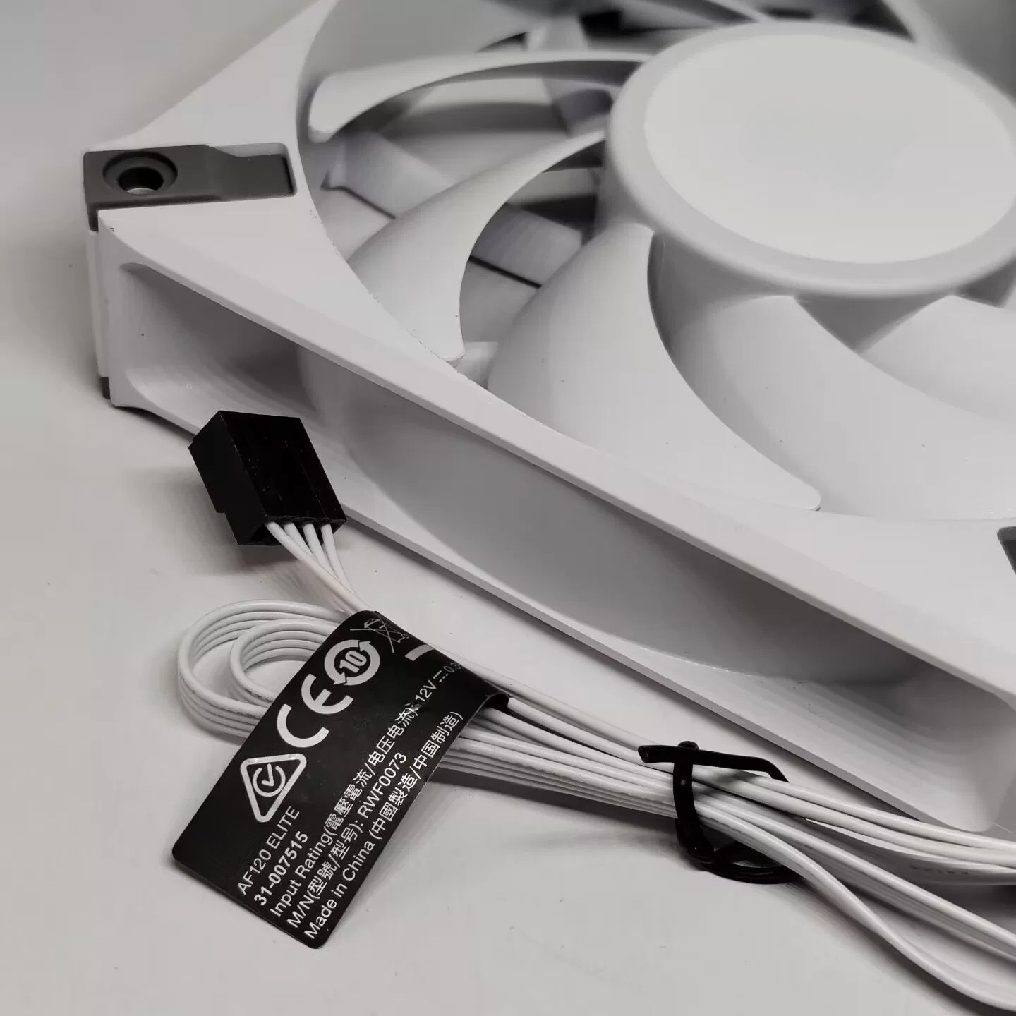 สำหรับคอร์แซร์ AF120 ELITE Sil - Case Fan Controller บทวิจารณ์และราคา